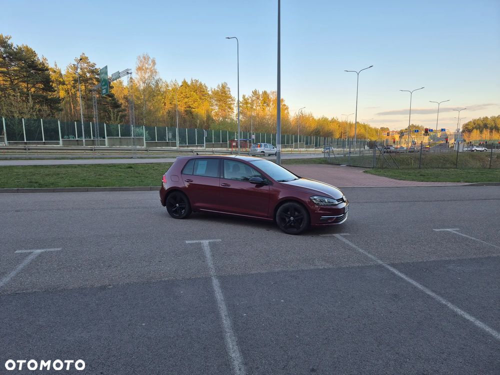 Volkswagen Golf 1.0 TSI IQ Drive - 4