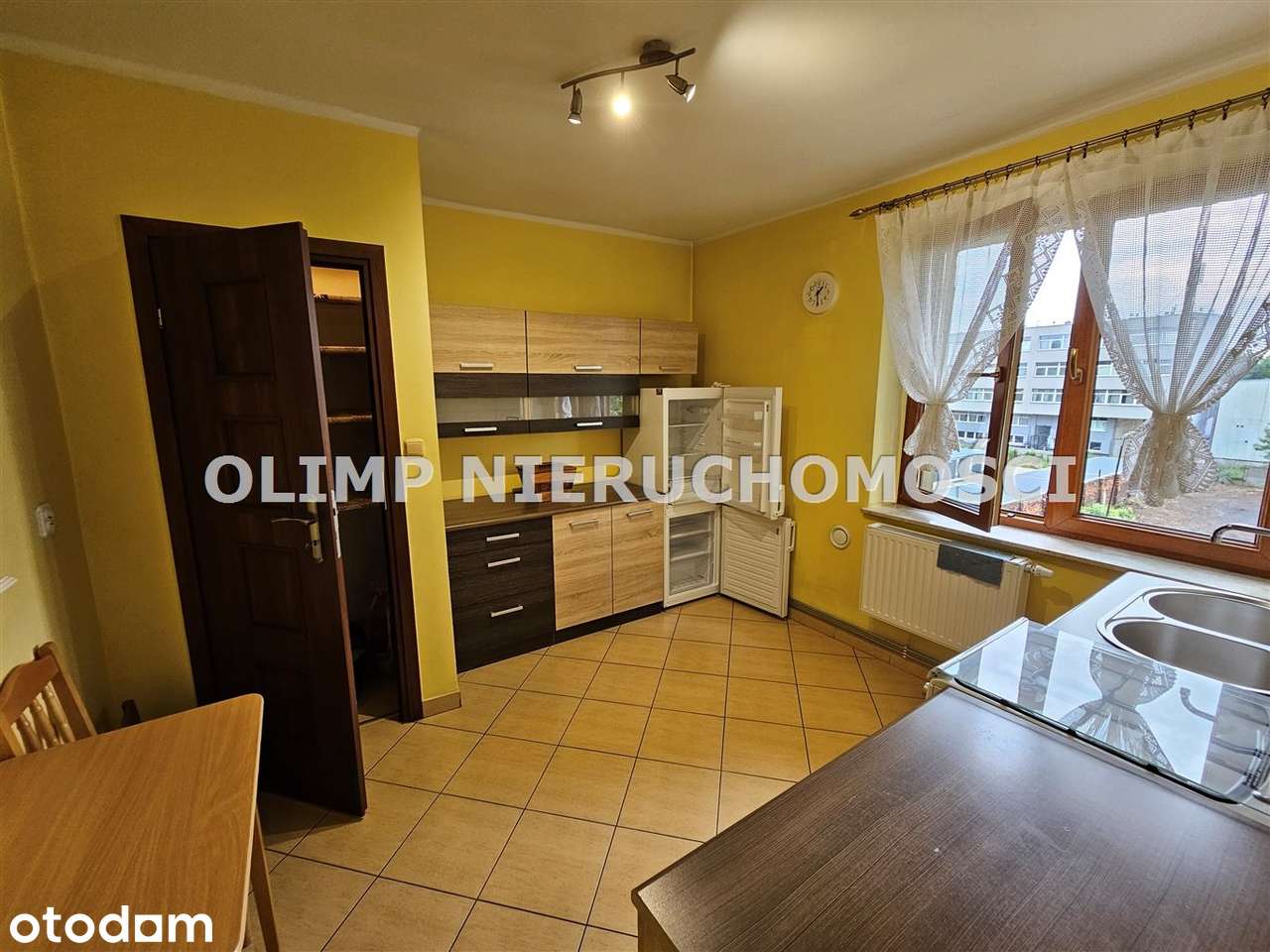 Karb, 2 pokoje z balkonem