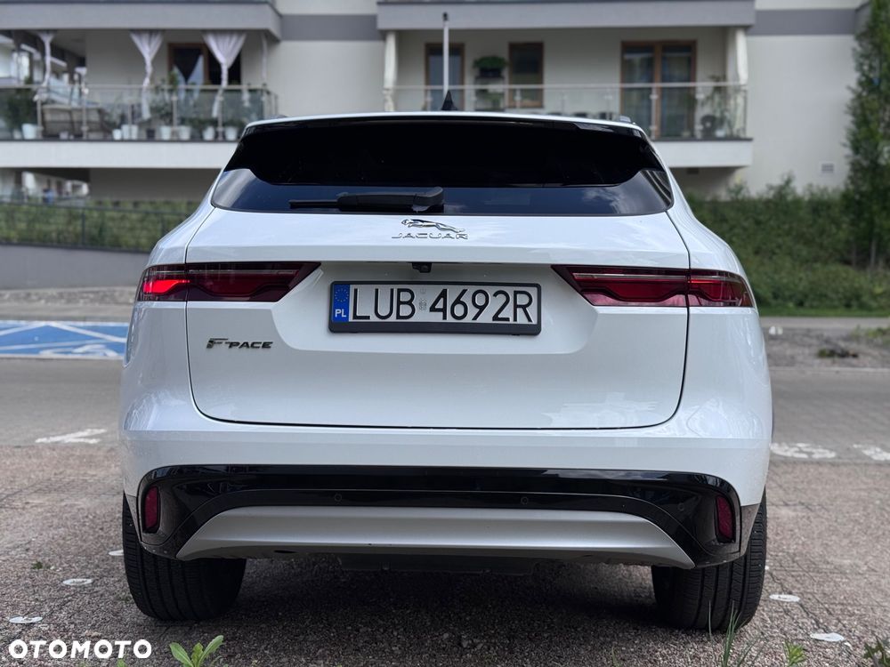 Jaguar F-Pace - 6