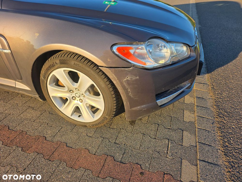 Jaguar XF 3.0 V6 D Premium Luxury - 22