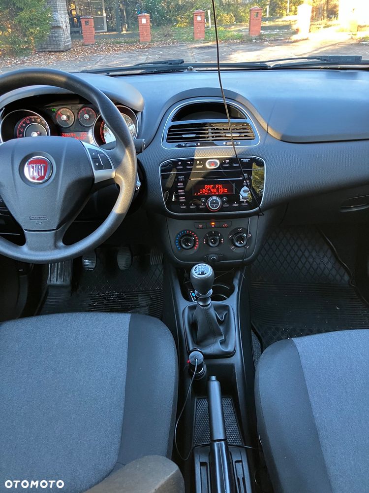 Fiat Punto 1.4 Easy Pakiet Easy Plus S&S - 9