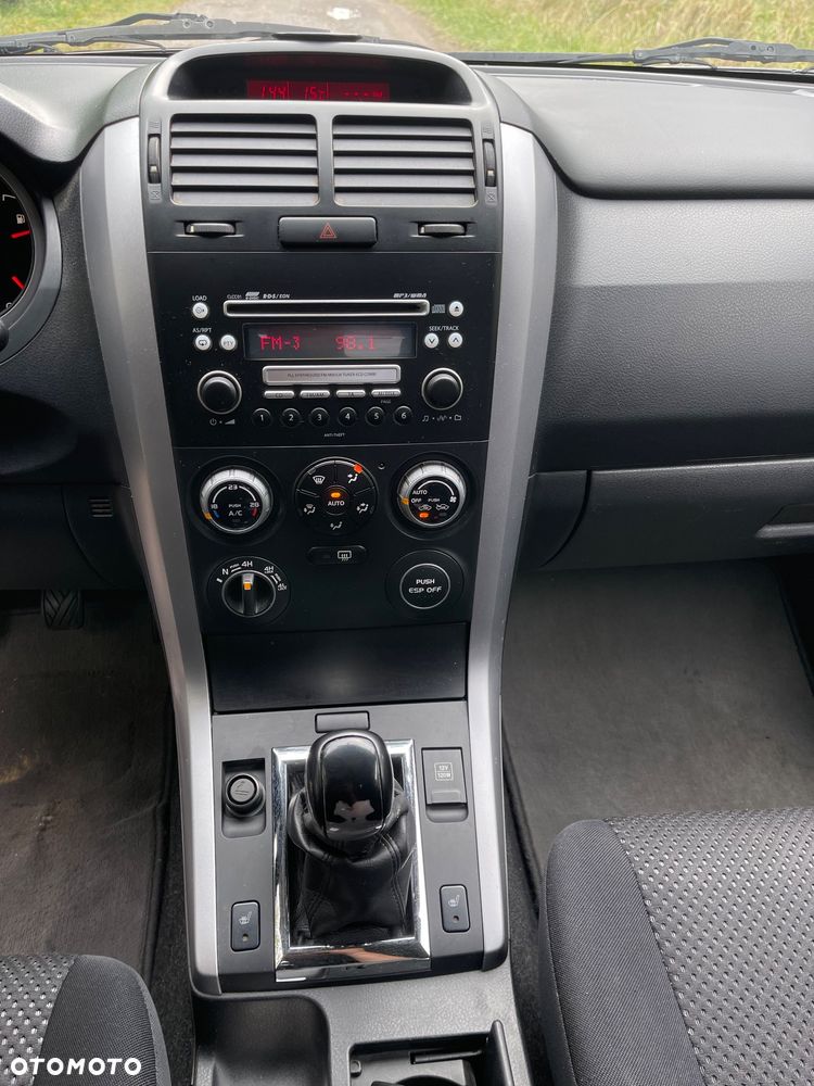 Suzuki Grand Vitara 1.9 DDiS Premium - 18