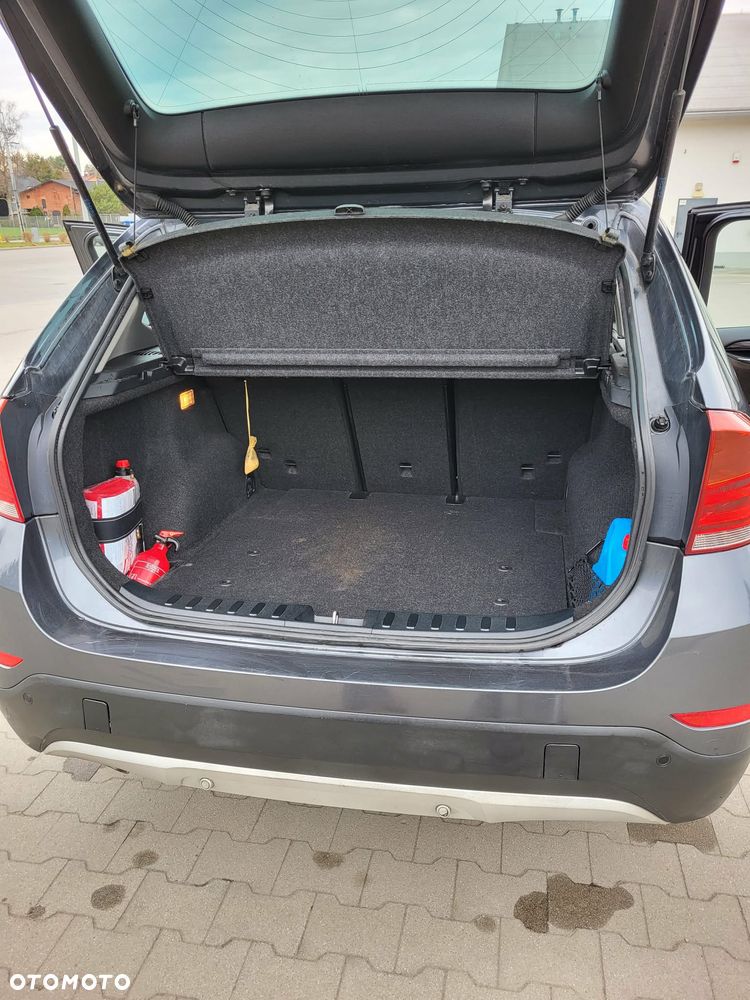BMW X1 xDrive20d xLine - 13