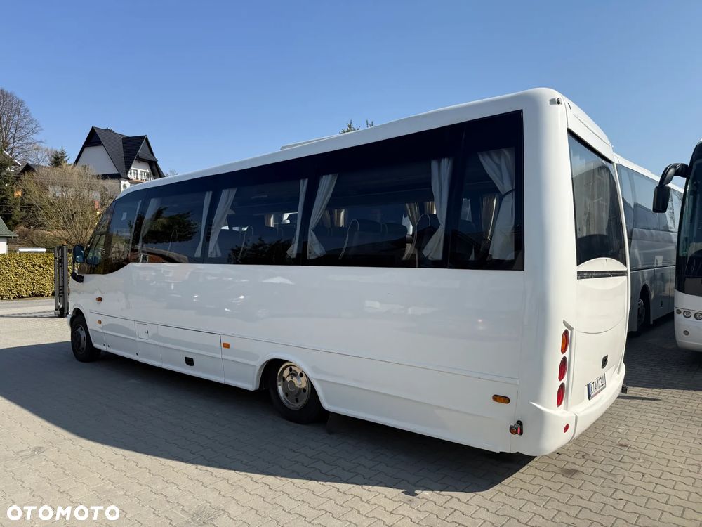 Mercedes-Benz 814D - 6