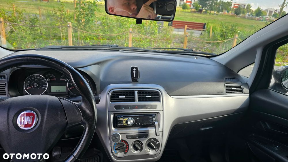 Fiat Punto - 9