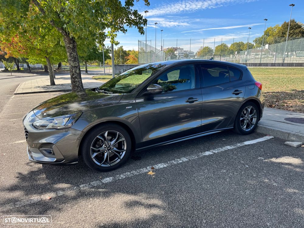 Ford Focus - 27