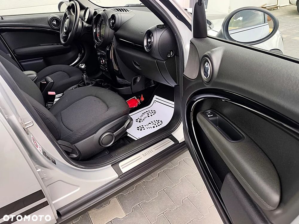 MINI Countryman One D - 22