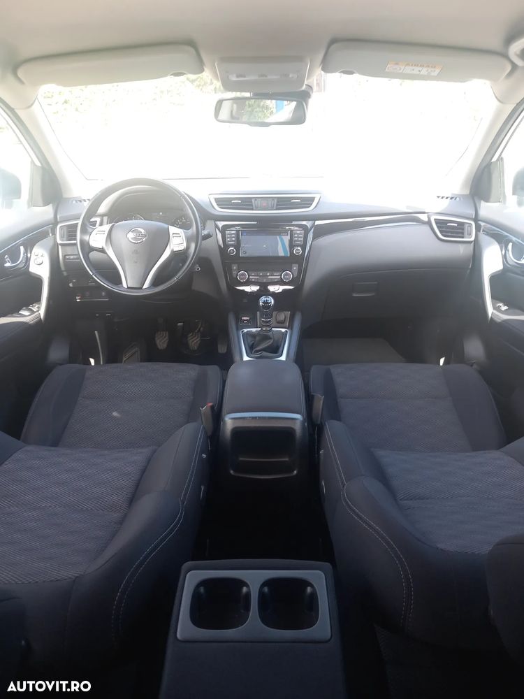 Nissan Qashqai 1.5 DCI TEKNA - 25