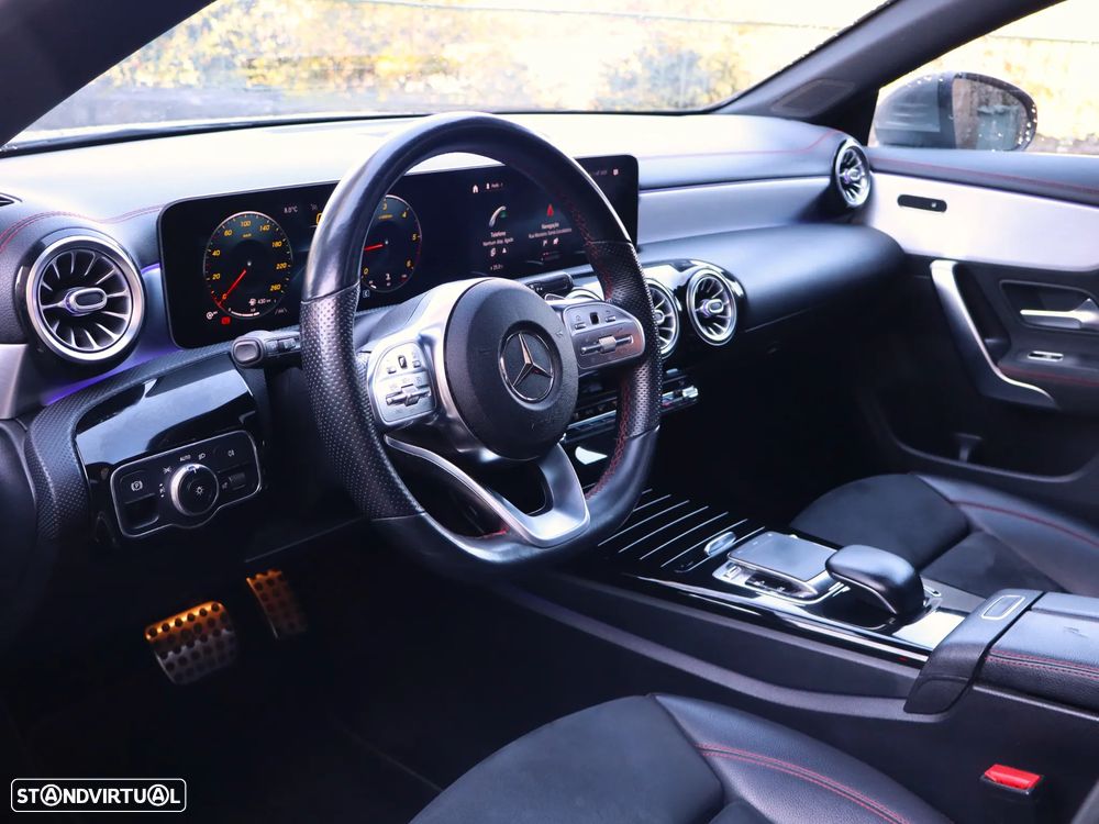 Mercedes-Benz CLA 180 d Shooting Brake AMG Line Aut. - 43