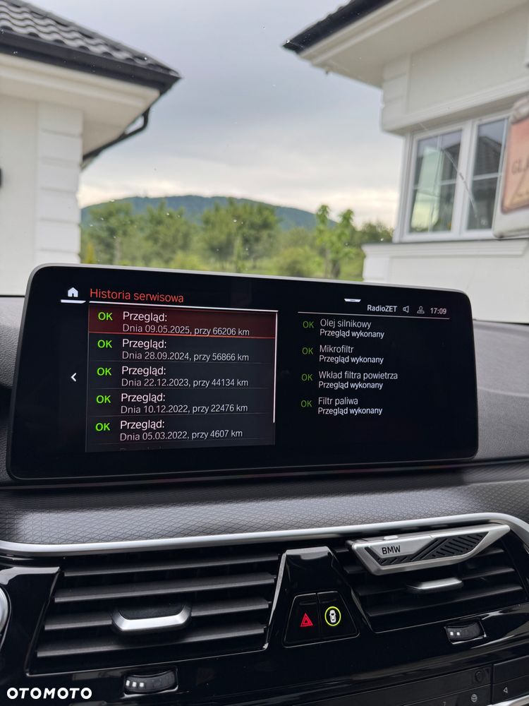 BMW Seria 5 520d xDrive M Sport sport - 16