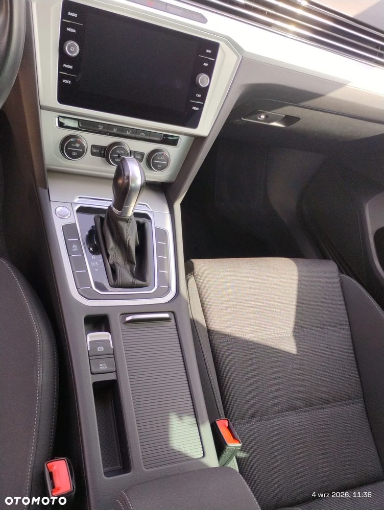 Volkswagen Passat 2.0 TDI BMT SCR Comfortline DSG7 - 22