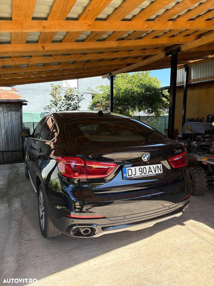 BMW X6 xDrive30d - 16