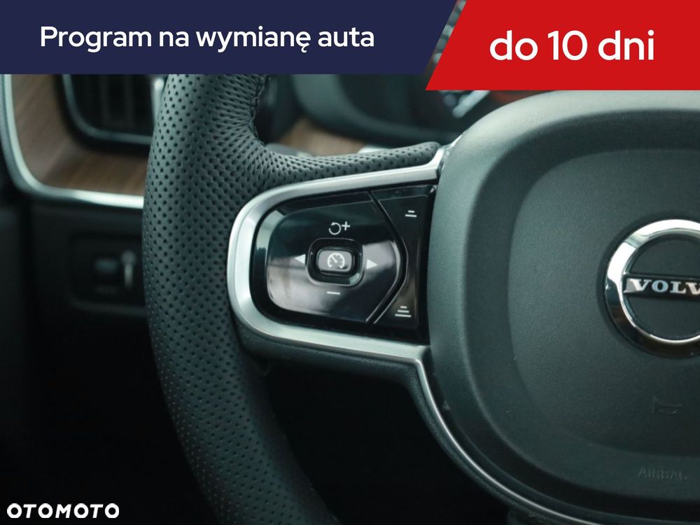 Volvo XC 60 - 22