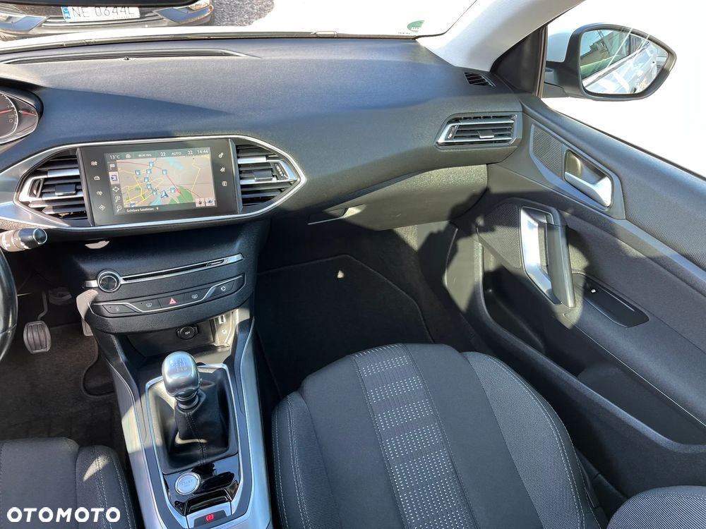 Peugeot 308 - 26