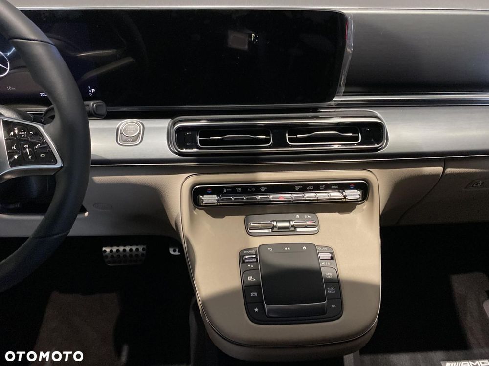 Mercedes-Benz Klasa V - 20