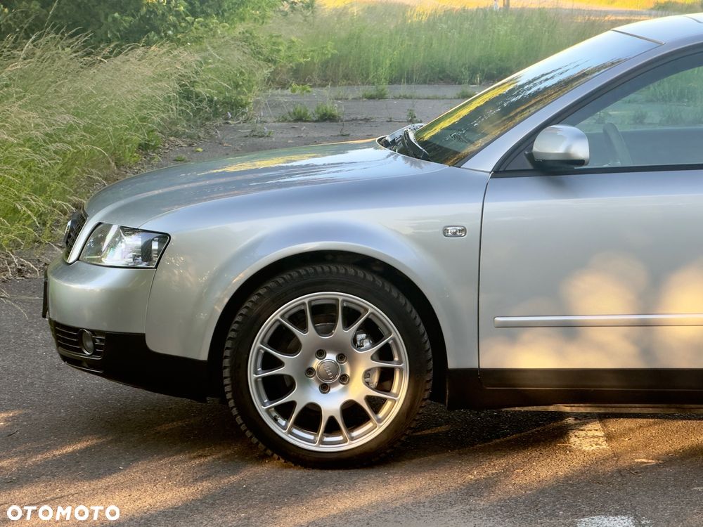 Audi A4 Limousine 1.8T Quattro - 13