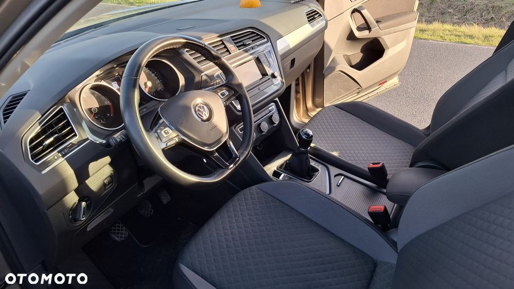Volkswagen Tiguan 2.0 TDI BMT SCR Comfortline - 28