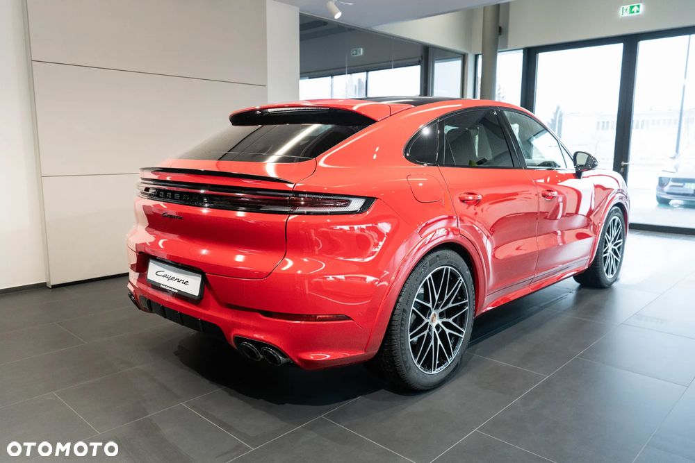 Porsche Cayenne Standard - 4