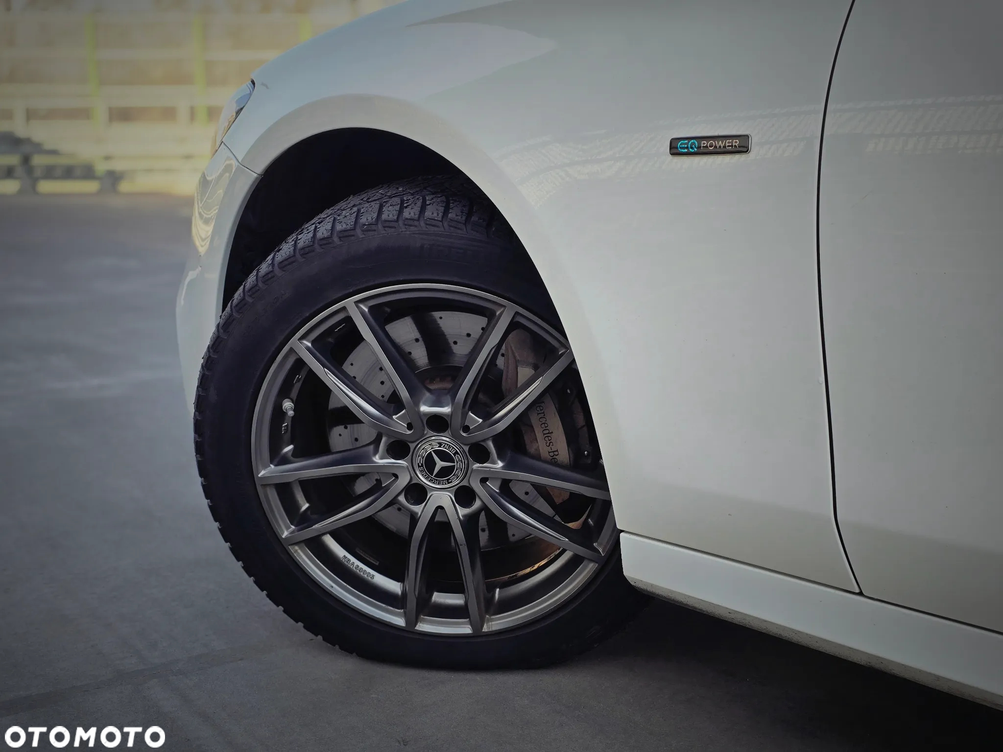 Mercedes-Benz Klasa E 300 de T 9G-TRONIC AMG Line - 9