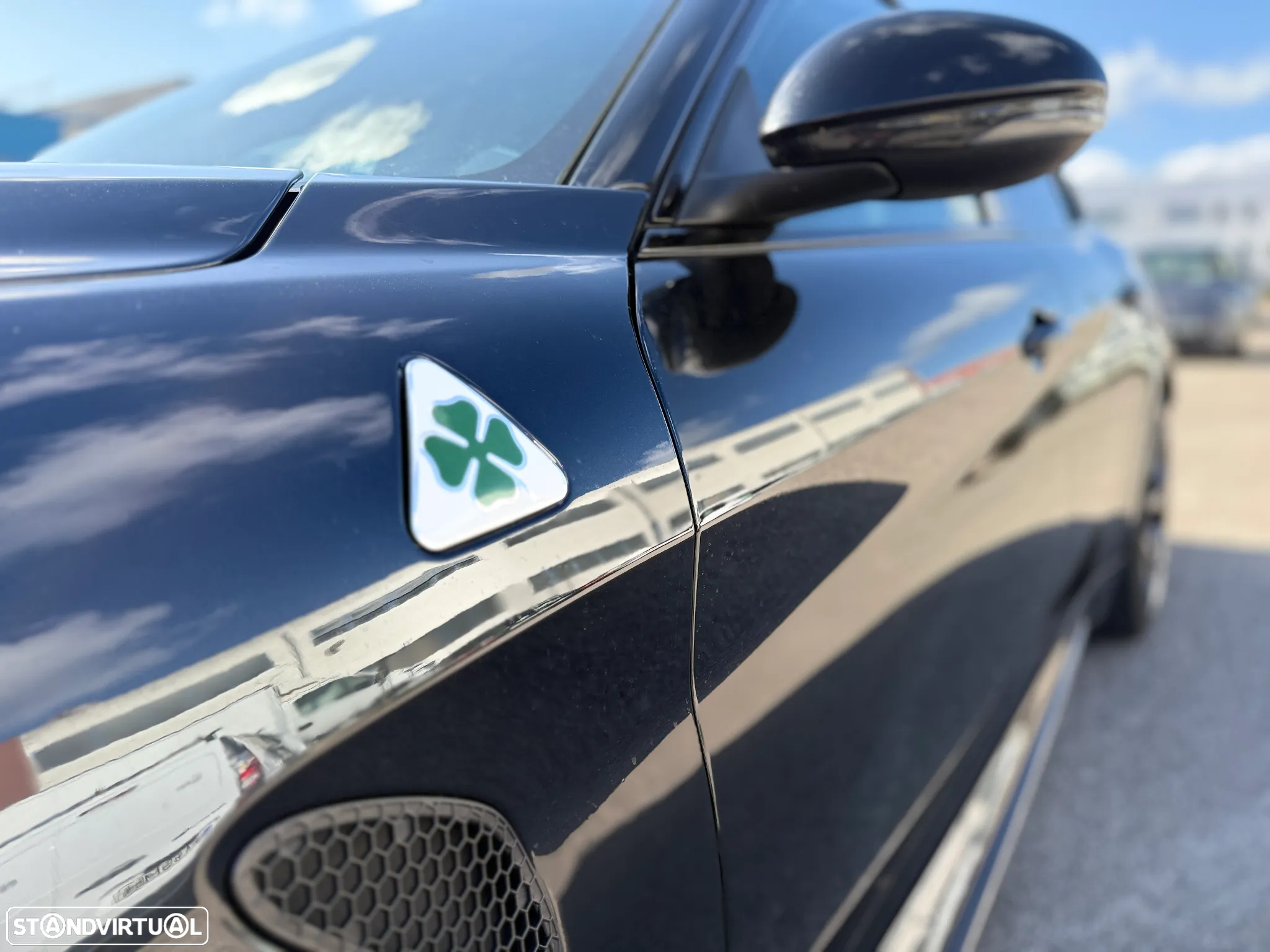 Alfa Romeo Giulia 2.9 V6 Bi-Turbo Quadrifoglio - 7