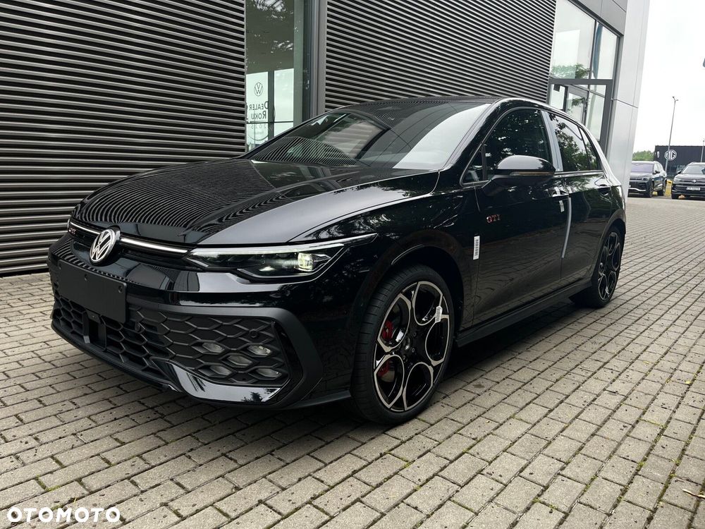 Volkswagen Golf - 5