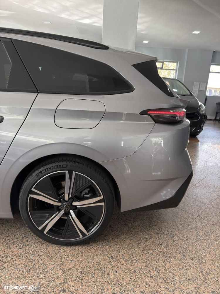 Peugeot 308 SW 1.6 Hybrid GT e-EAT8 - 30