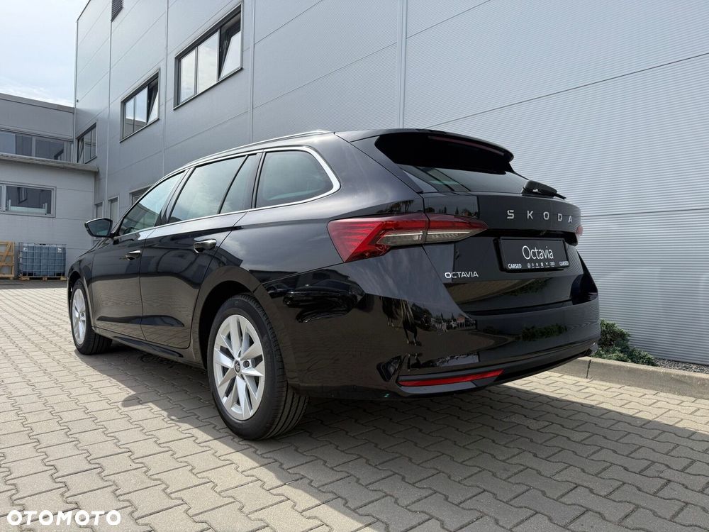Skoda Octavia - 4