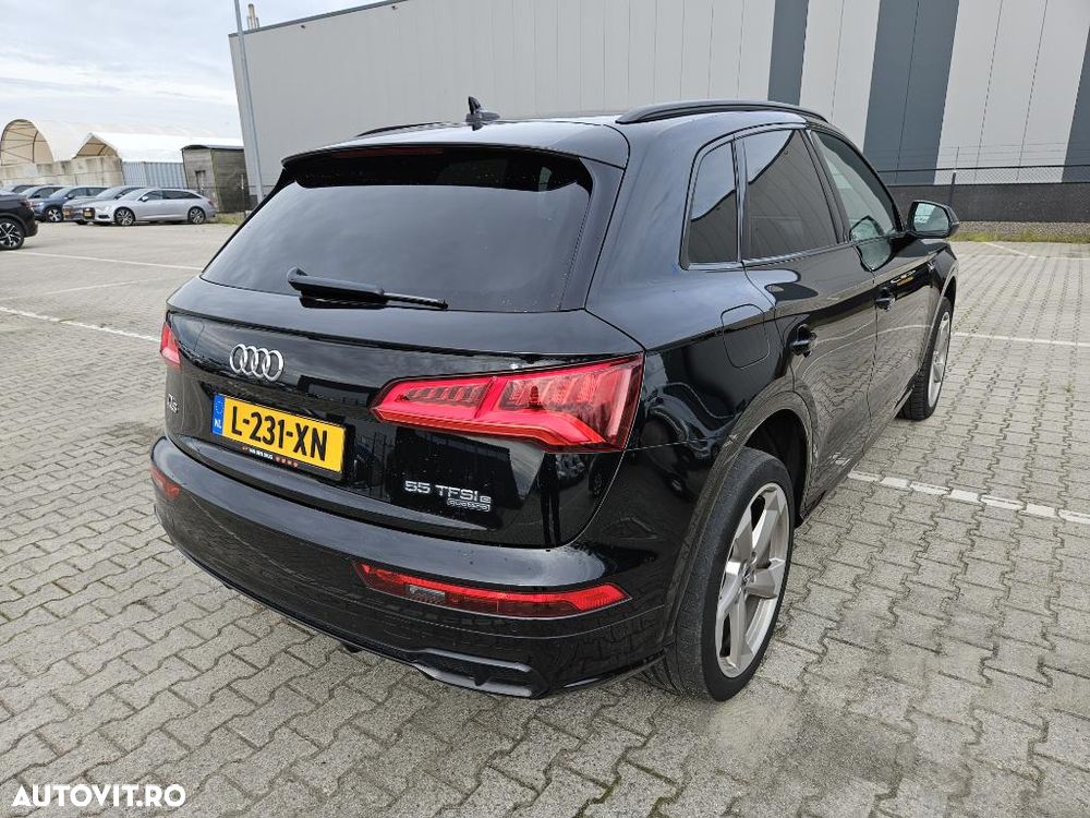 Audi Q5 55 TFSI e quattro S tronic - 3