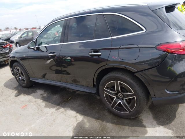 Mercedes-Benz GLC - 6