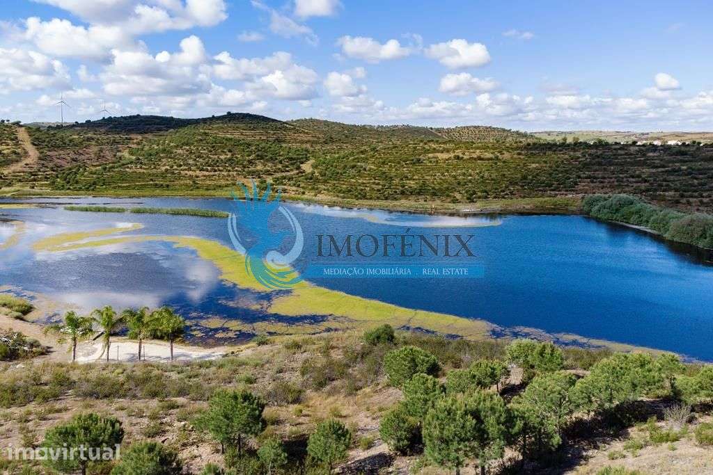 Herdade única e exclusiva no coração do Alentejo - Grande imagem: 2/59