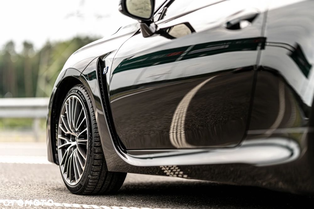 Lexus RC F Prestige - 18