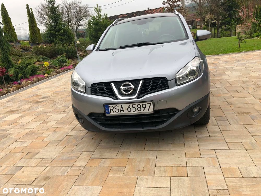 Nissan Qashqai+2 - 1