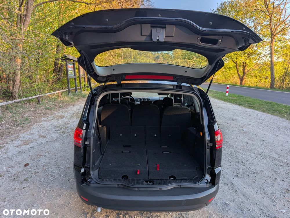 Ford S-Max 2.0 TDCi Trend - 9