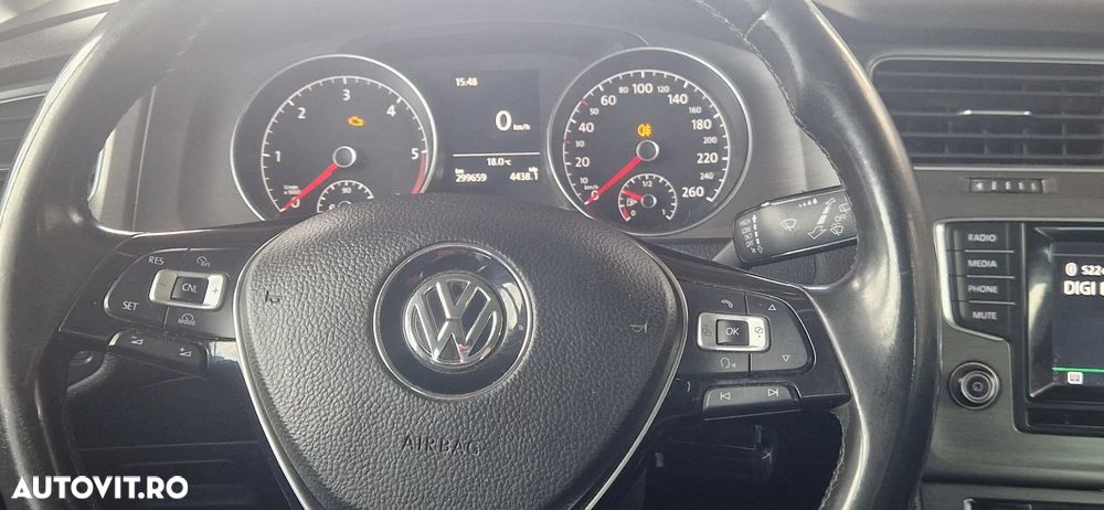 Volkswagen Golf 1.6 TDI DPF BlueMotion Technology Comfortline - 10