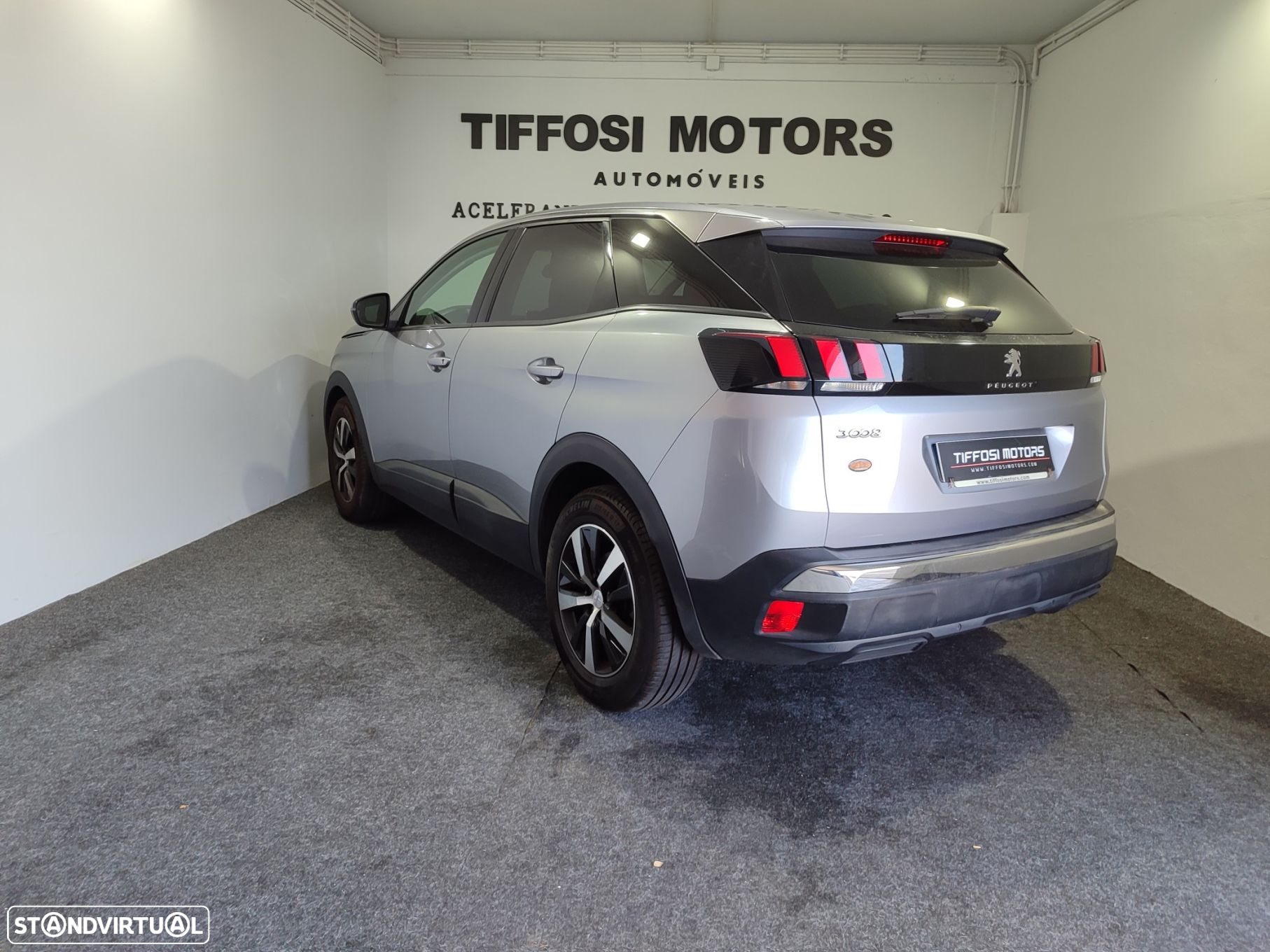Peugeot 3008 1.5 BlueHDi Allure EAT8 - 7