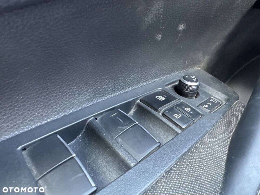 Toyota Corolla 2.0 Hybrid Comfort - 21