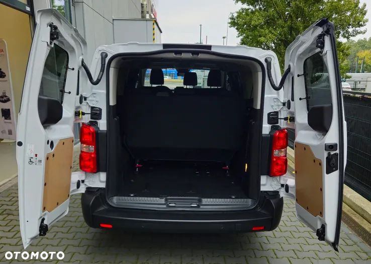 Toyota Proace Verso 2.0 D4-D Medium Combi - 4