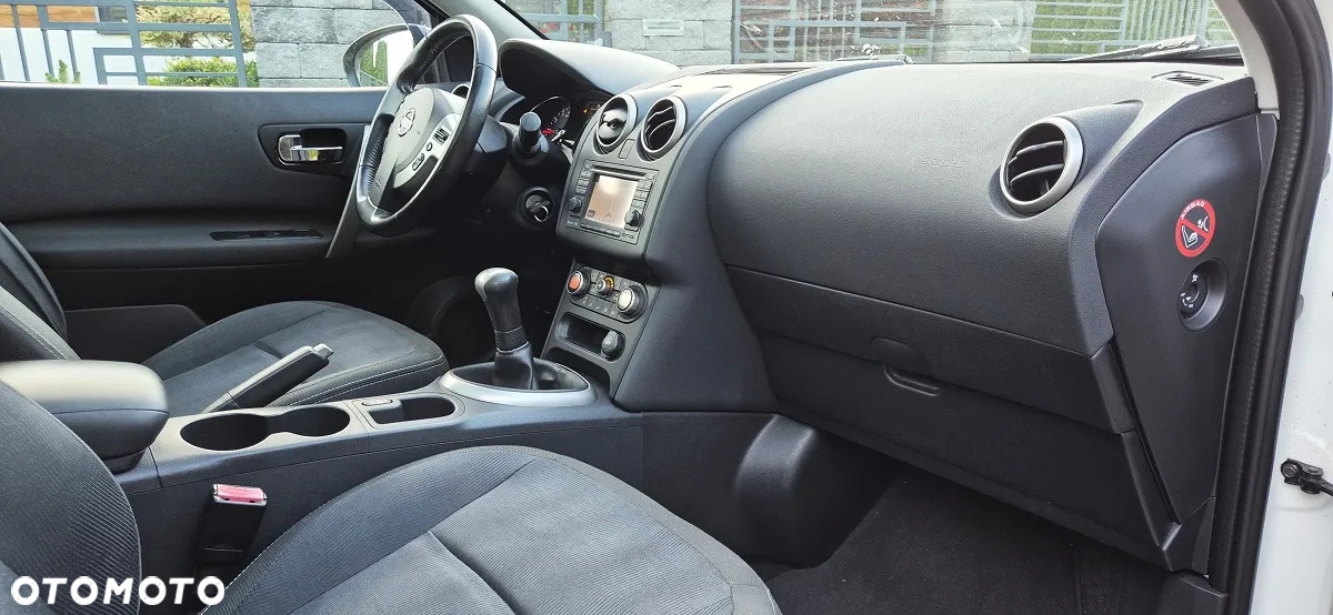 Nissan Qashqai 1.6 visia - 19