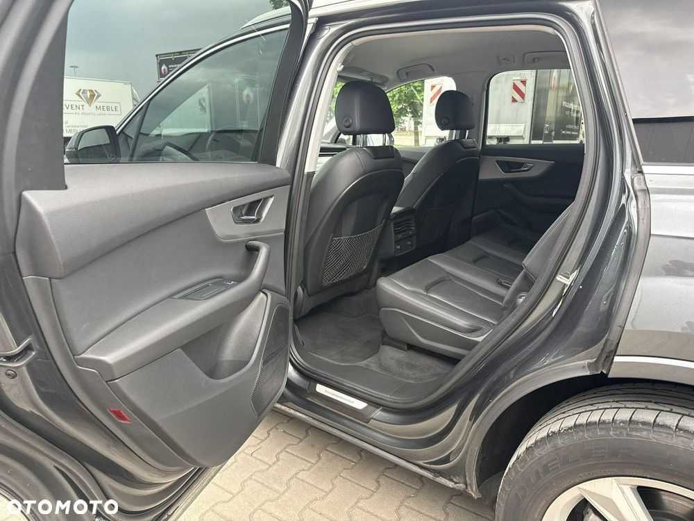 Audi Q7 - 15