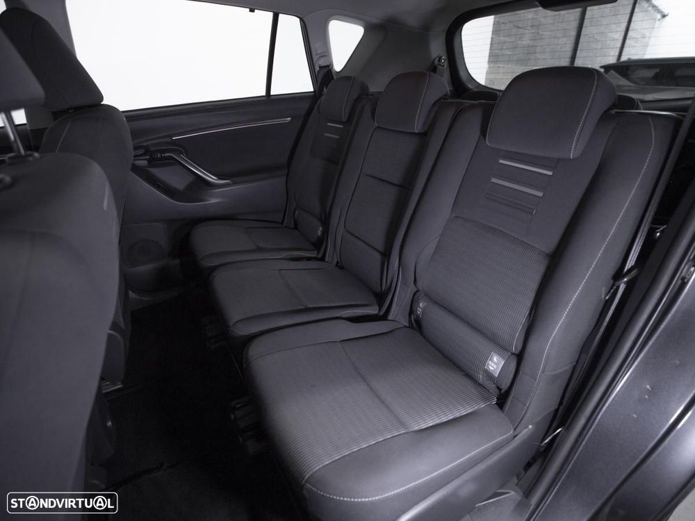Toyota Verso - 10