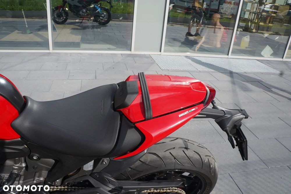 Ducati Monster - 15
