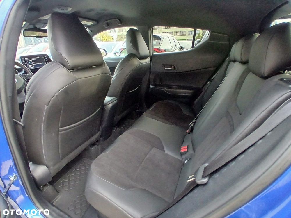 Toyota C-HR - 19