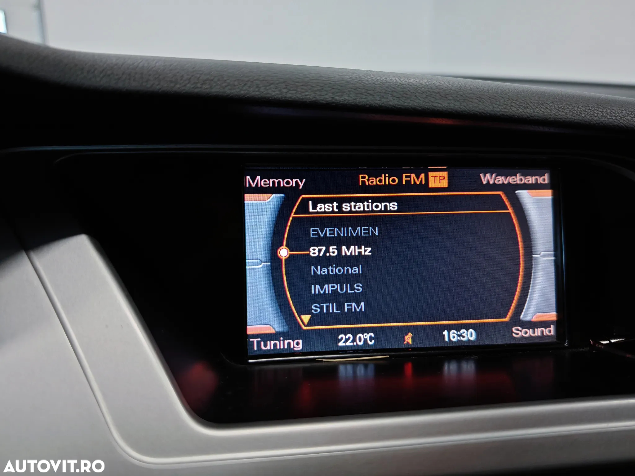 Audi A4 Avant 2.0 TDI DPF multitronic S line Sportpaket - 14