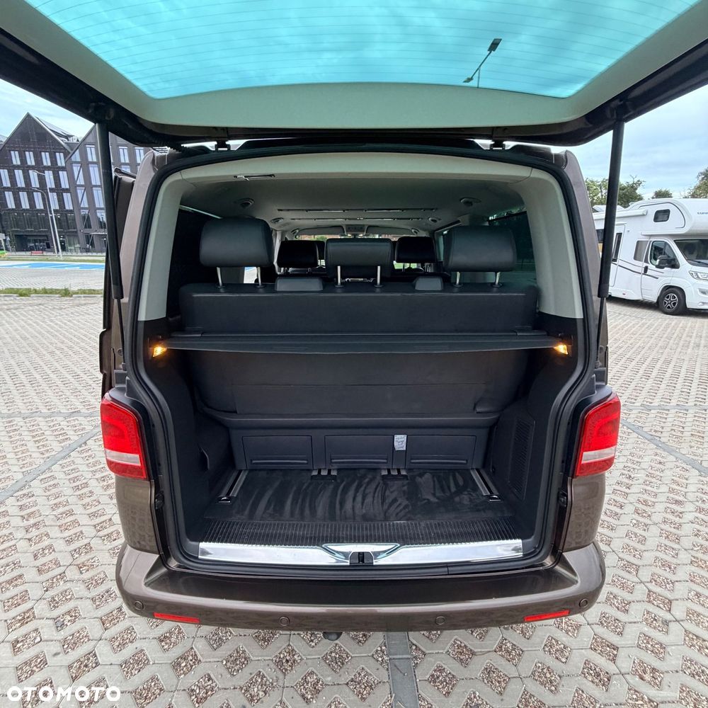 Volkswagen Multivan - 16