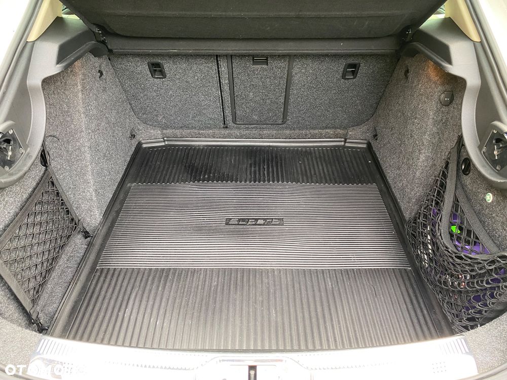 Skoda Superb 2.0 TSI L&K DSG - 16