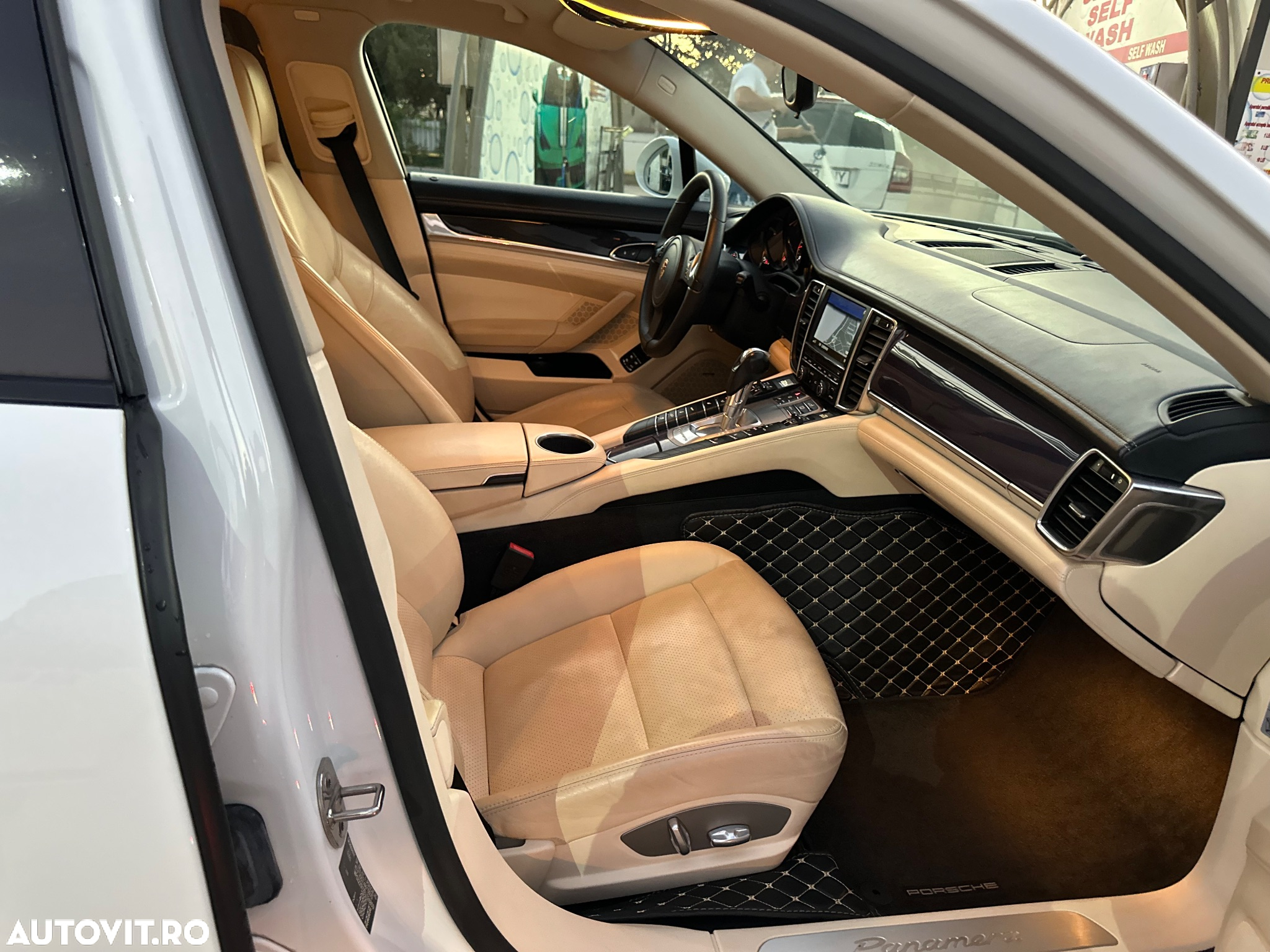 Porsche Panamera 3.0 Tiptronic S - 17