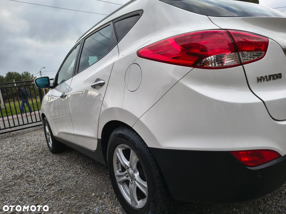 Hyundai ix35 2.0 4WD Automatik Premium - 11
