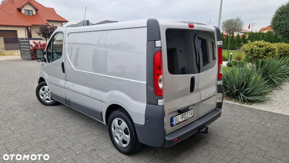 Opel Vivaro - 4