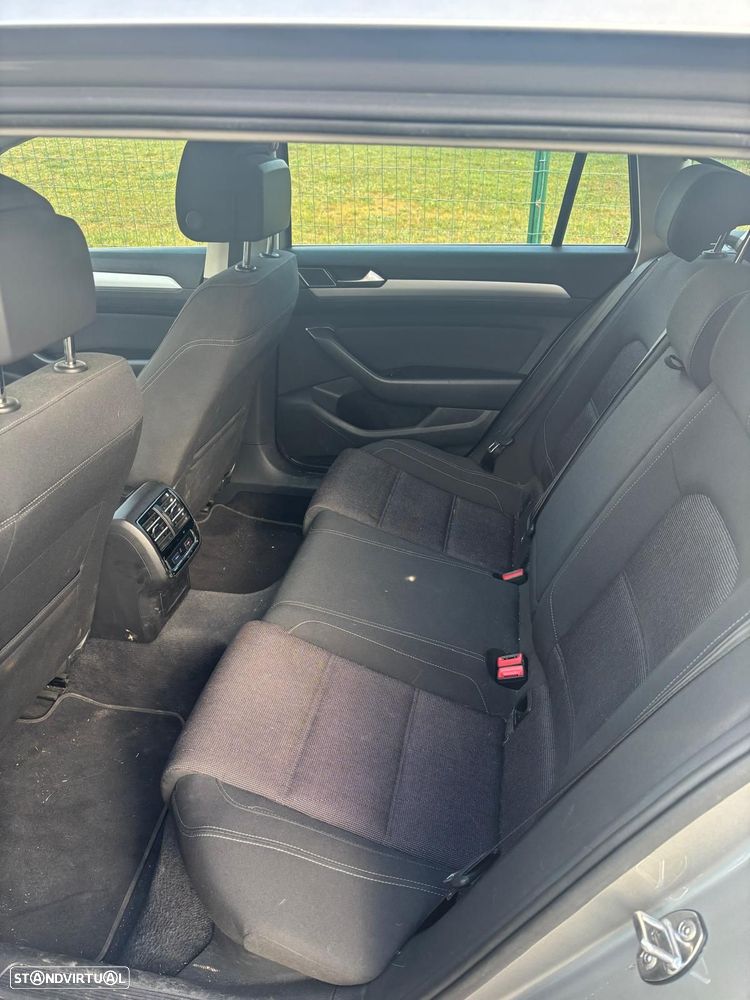 VW Passat Variant 2.0 TDI Confortline - 6