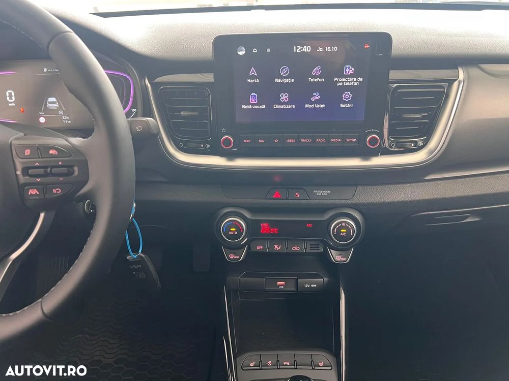 Kia Stonic 1.2 MPI 5MT Urban - 12